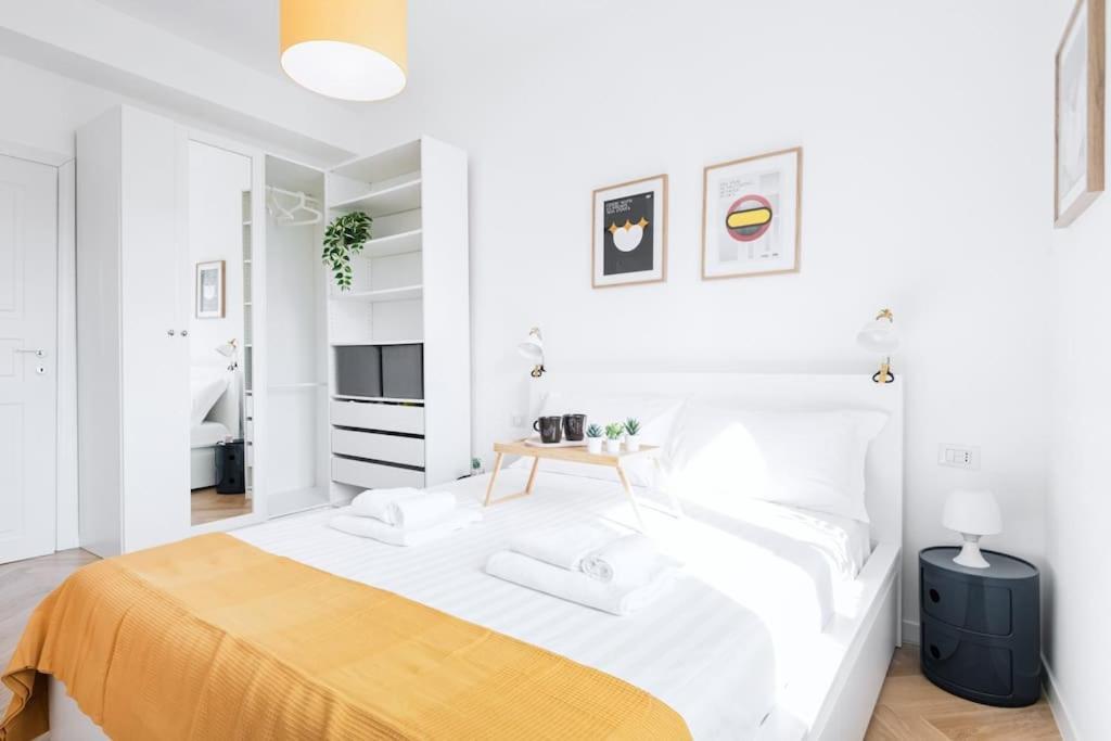 Easylife - Apartment With Balcony Near Navigli Milan Exterior photo