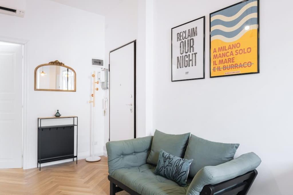 Easylife - Apartment With Balcony Near Navigli Milan Exterior photo