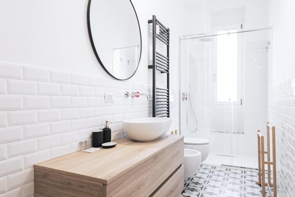 Easylife - Apartment With Balcony Near Navigli Milan Exterior photo